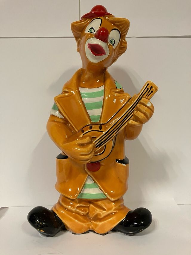 Figuras de arcilla cerámica: payaso niña y anciano