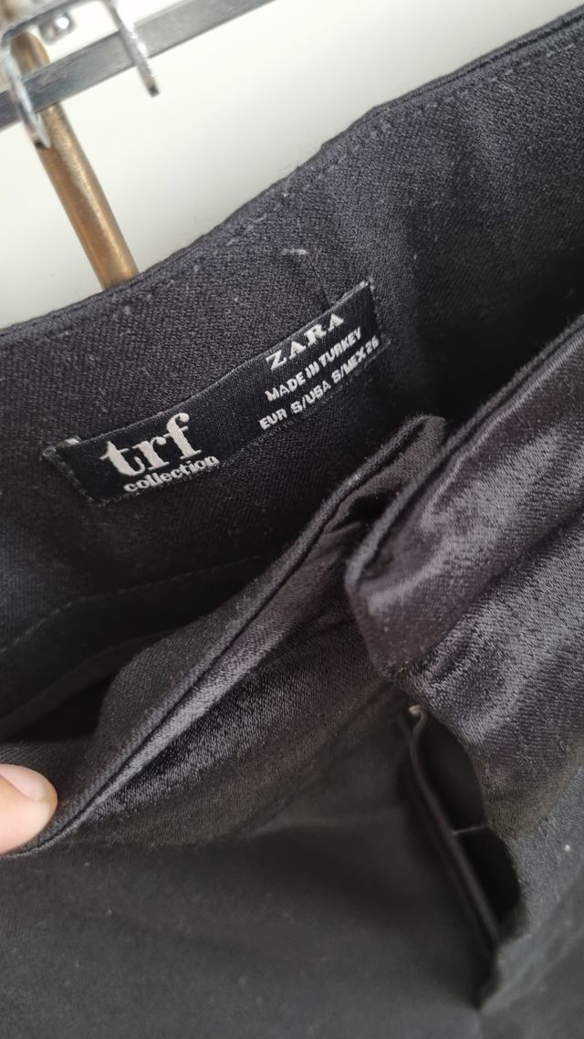 Pantalón de traje Zara negro