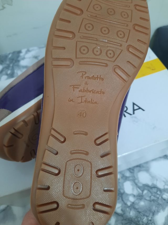 Mocassini viola e beige taglia 40