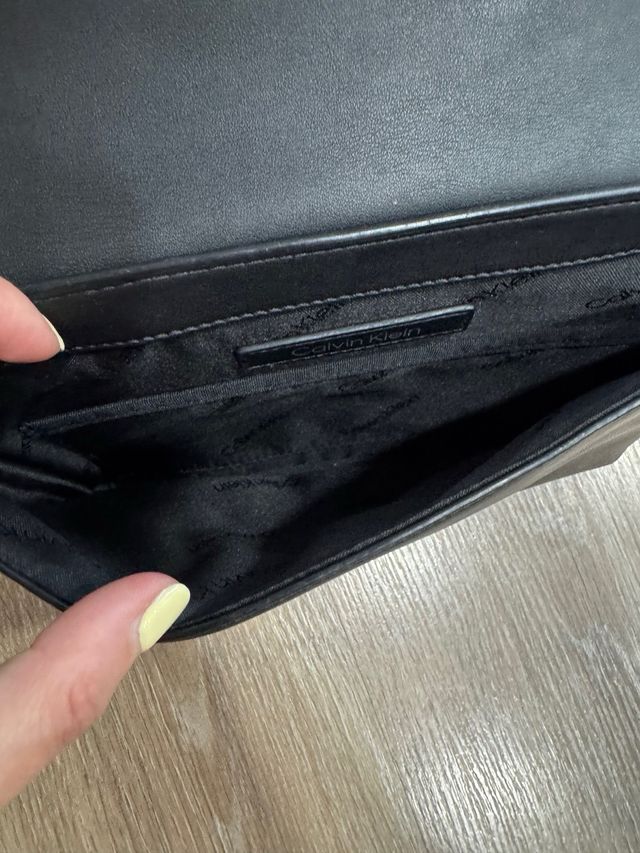 Riñonera Calvin Klein Negra