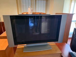 3 Televisores LG, Sony y Philips