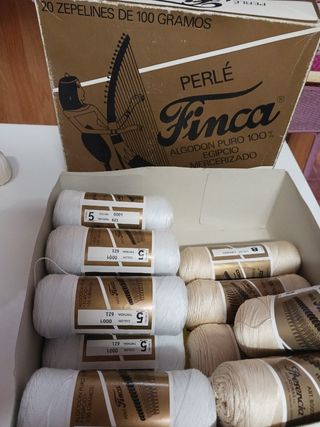 Ovillo Hilo Perlé Algodón, 1 unidad 5€, lote 60€