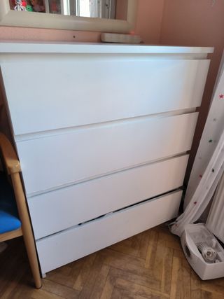 Cómoda Ikea