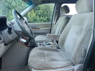 KIA Carnival 2005 (7Plazas)