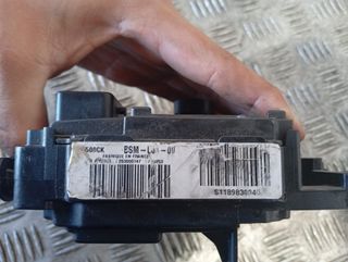 CAJA RELES / FUSIBLES CITROEN C4 BERLINA