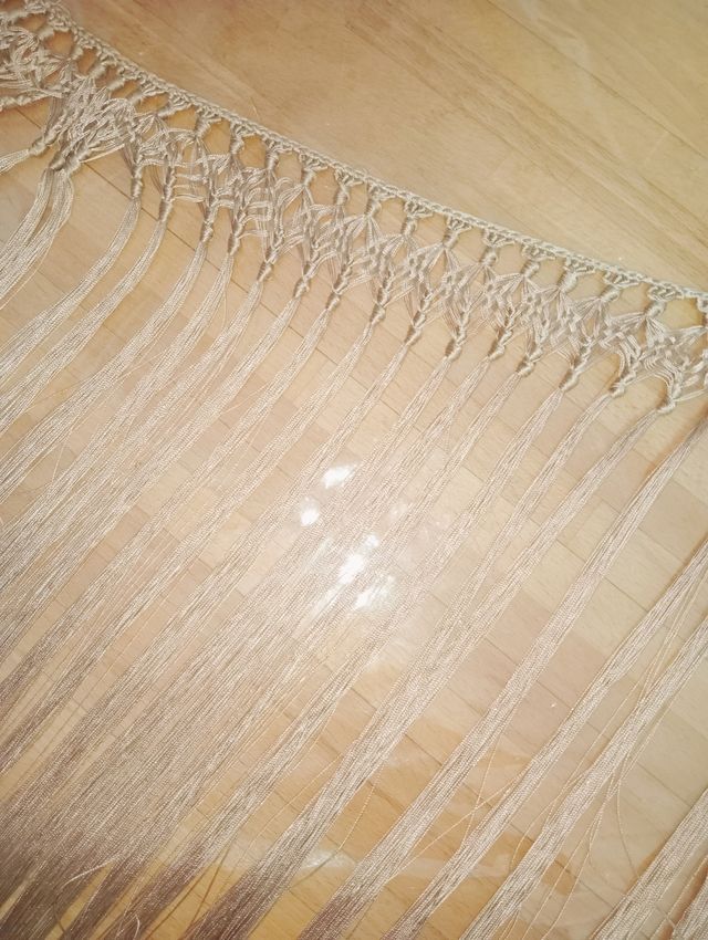 Traje Flamenca Beige y Amarillo Hecho a Mano