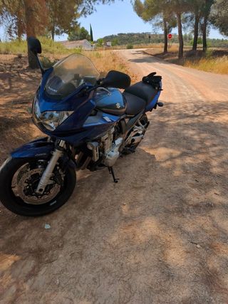 Suzuki Bandit 1250 ABS falla en altas