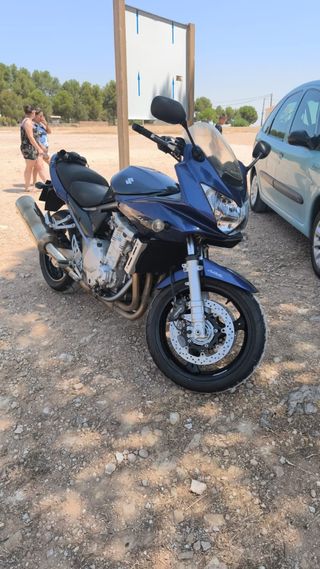 Suzuki Bandit 1250 ABS falla en altas
