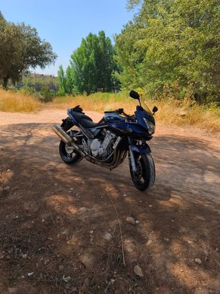 Suzuki Bandit 1250 ABS falla en altas