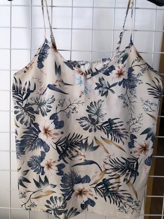 Camiseta de tirantes floral beige