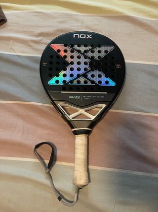 Pala de pádel NOX AT10 PRO CUP HARD