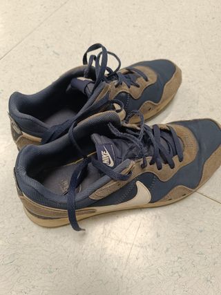 Zapatillas Nike Azul.