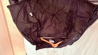 Anorak Moncler Negro Brillante