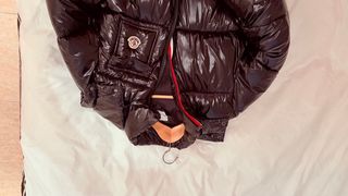 Anorak Moncler Negro Brillante