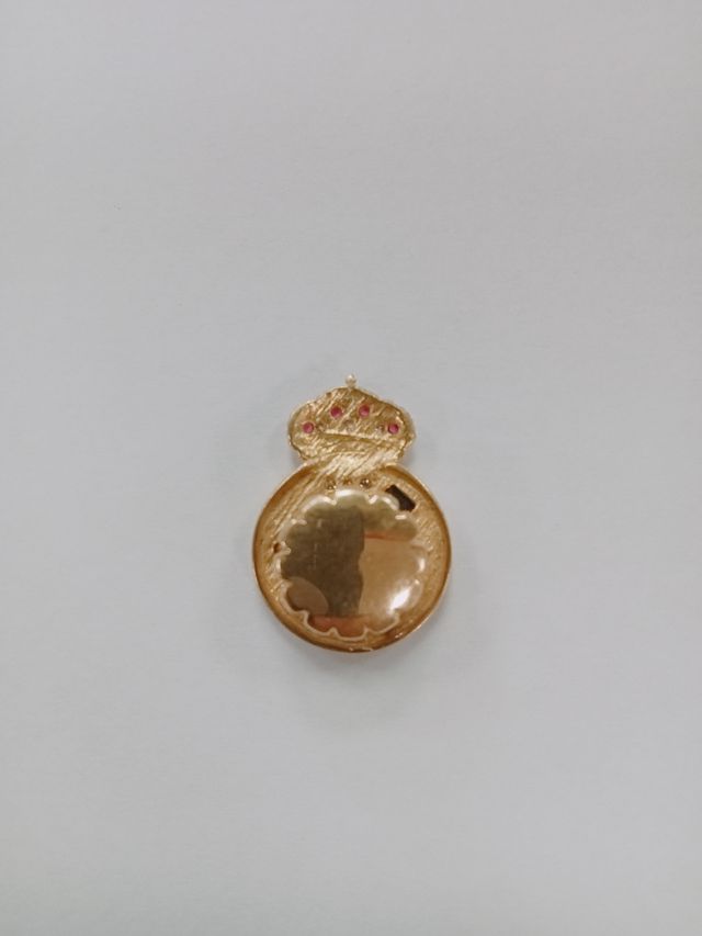 Pin Real Madrid Oro
