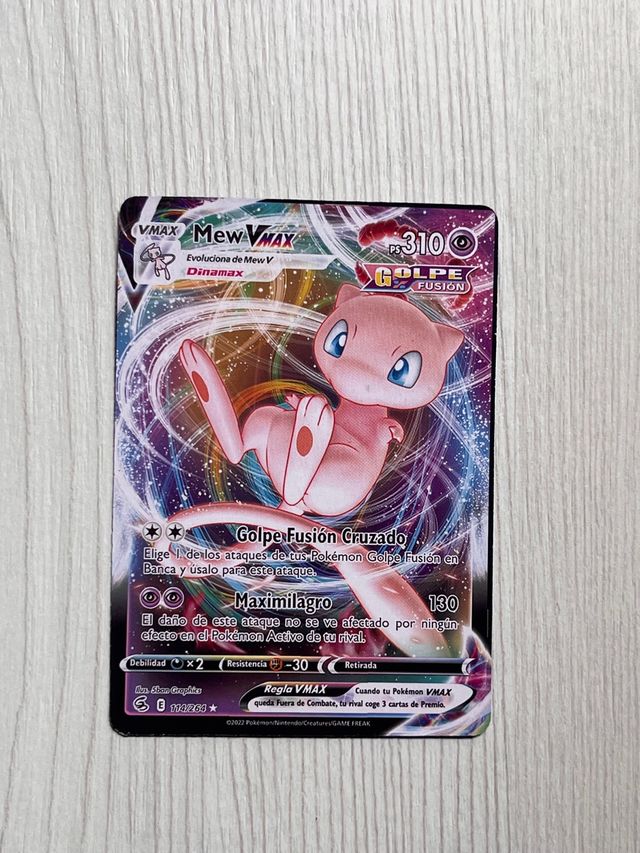 Carta Pokémon Mew VMAX 119/263