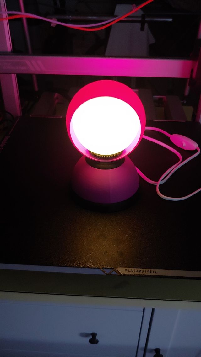 Lampada da comodino stampa 3D 