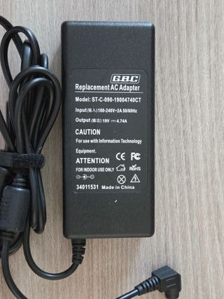 Alimentatore GBC ST-C-090-19004740CT 19V 4.74A