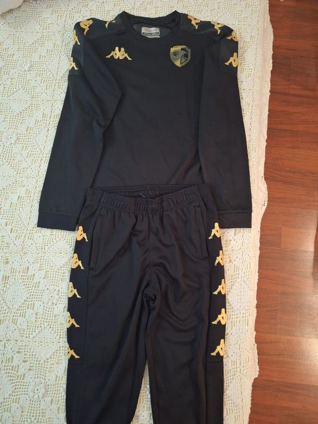 Equipación de fútbol Kappa del Paracuellos México