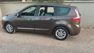 Renault Scenic 2012