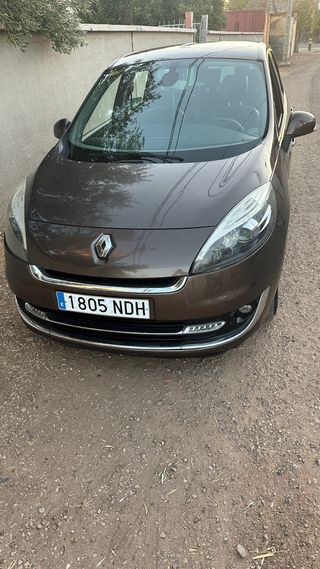 Renault Scenic 2012