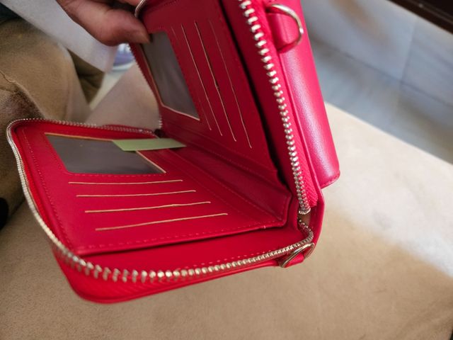 Borsa da donna con custodia per cellulare. Re Magi.