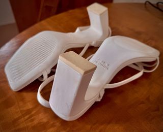 Zapatos de tacón blancas Primark talla 40