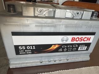 Batería Bosch S5 011 12V 85Ah 800A