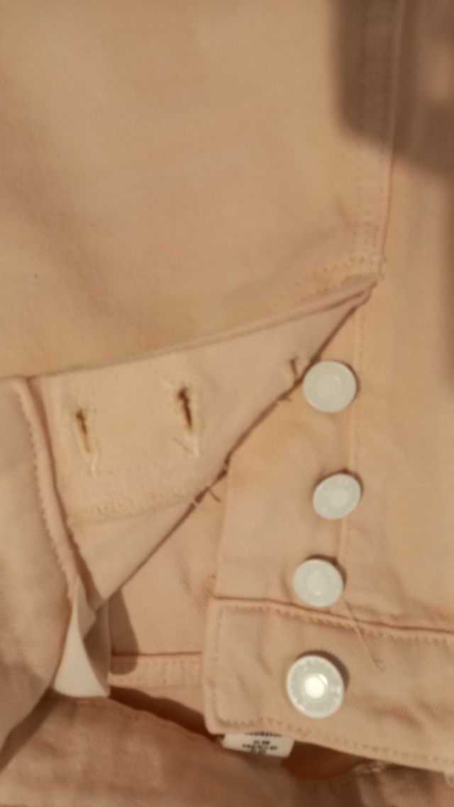 Vaquero rosa desgastados