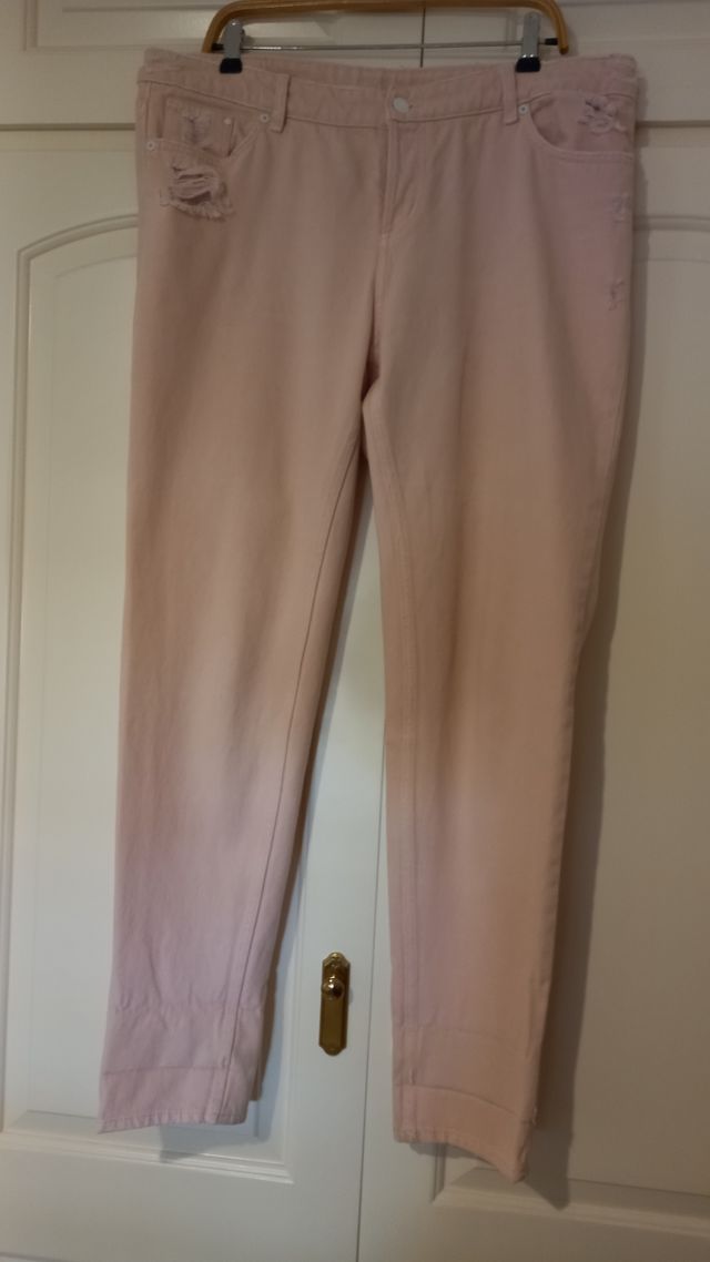 Vaquero rosa desgastados