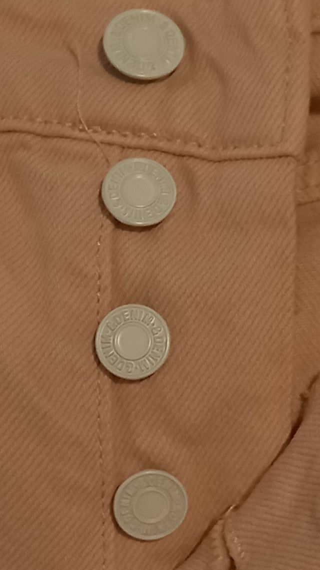 Vaquero rosa desgastados