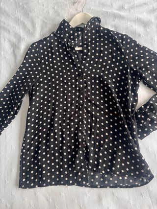Camisa de lunares