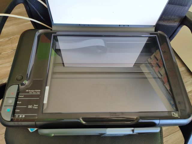 Impresora HP 3 en 1: Imprime, Fotocopia y Escanea