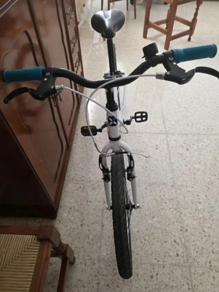 Bicicleta Btwin 20 Blanca