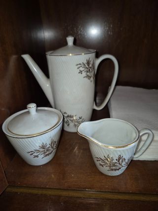 Juego de jarras de porcelana