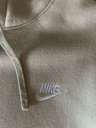 Sudadera Nike Beige