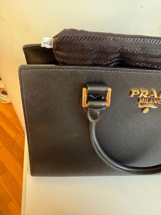 Bolso Prada Negro. Autentico. Piel Saffiano.