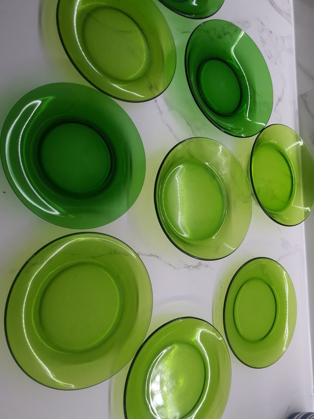 Juego de 7 Platos Verdes Antiguos