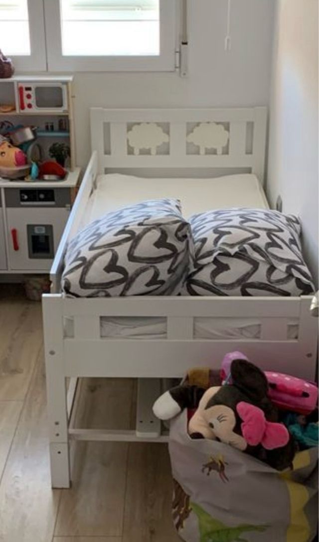 Cama infantil blanca Ikea