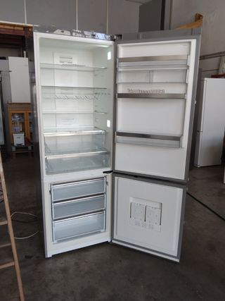 Nevera Siemens 2m Alto x 70cm Ancho