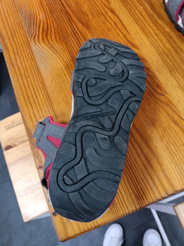 Chanclas Decathlon niña Talla 36