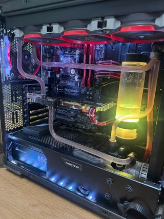 PC Gaming Refrigeración Líquida Custom