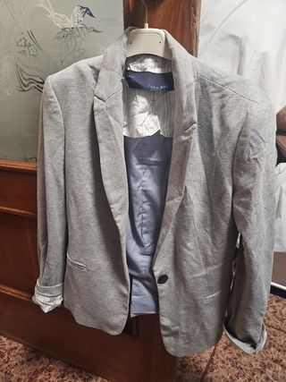 Blazer Gris Zara Mujer