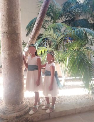 2 Vestidos de Arras Niña Blancos y Azules