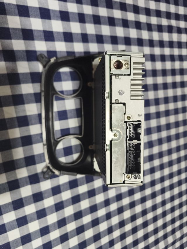 Radio CD original Nissan Almera (N16)