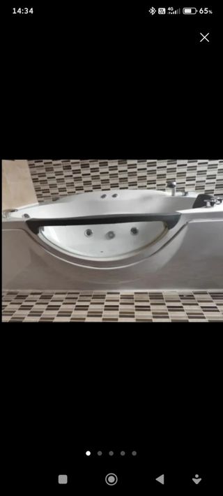 Bañera Hidromasaje Jacuzzi Blanca