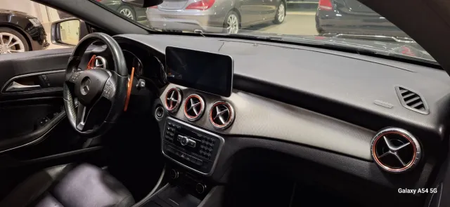 Mercedes-Benz Clase CLA 2014