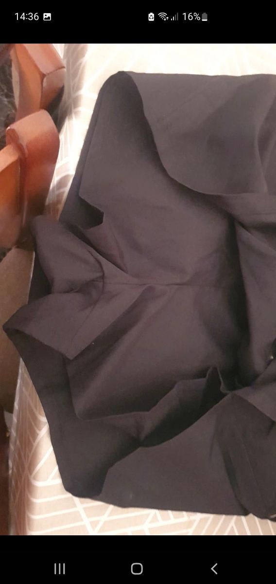 Falda pantalón negra con cordones