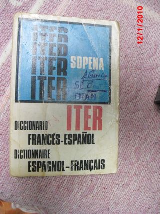 DICCIONARIOS ESPAÑOL-FRANCES A 2€ CADA FOTO