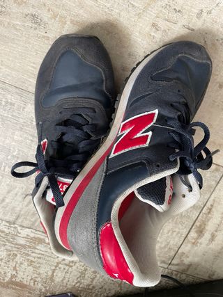Zapatillas New Balance Azul y Rojo